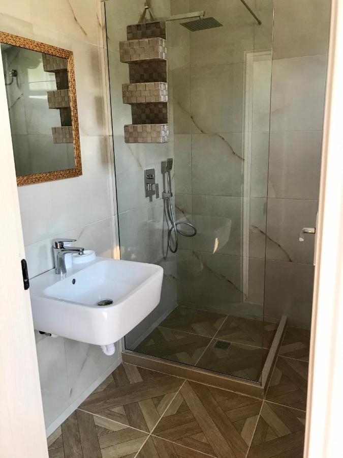 Aria Prive Vila Himare Exterior foto